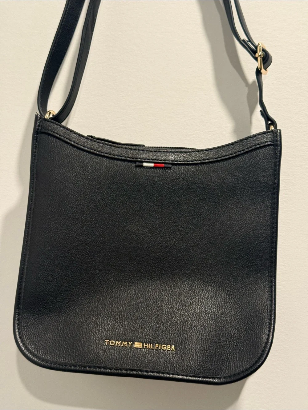 Tommy Hilfiger Black Pebbled Leather Crossbody Bag.